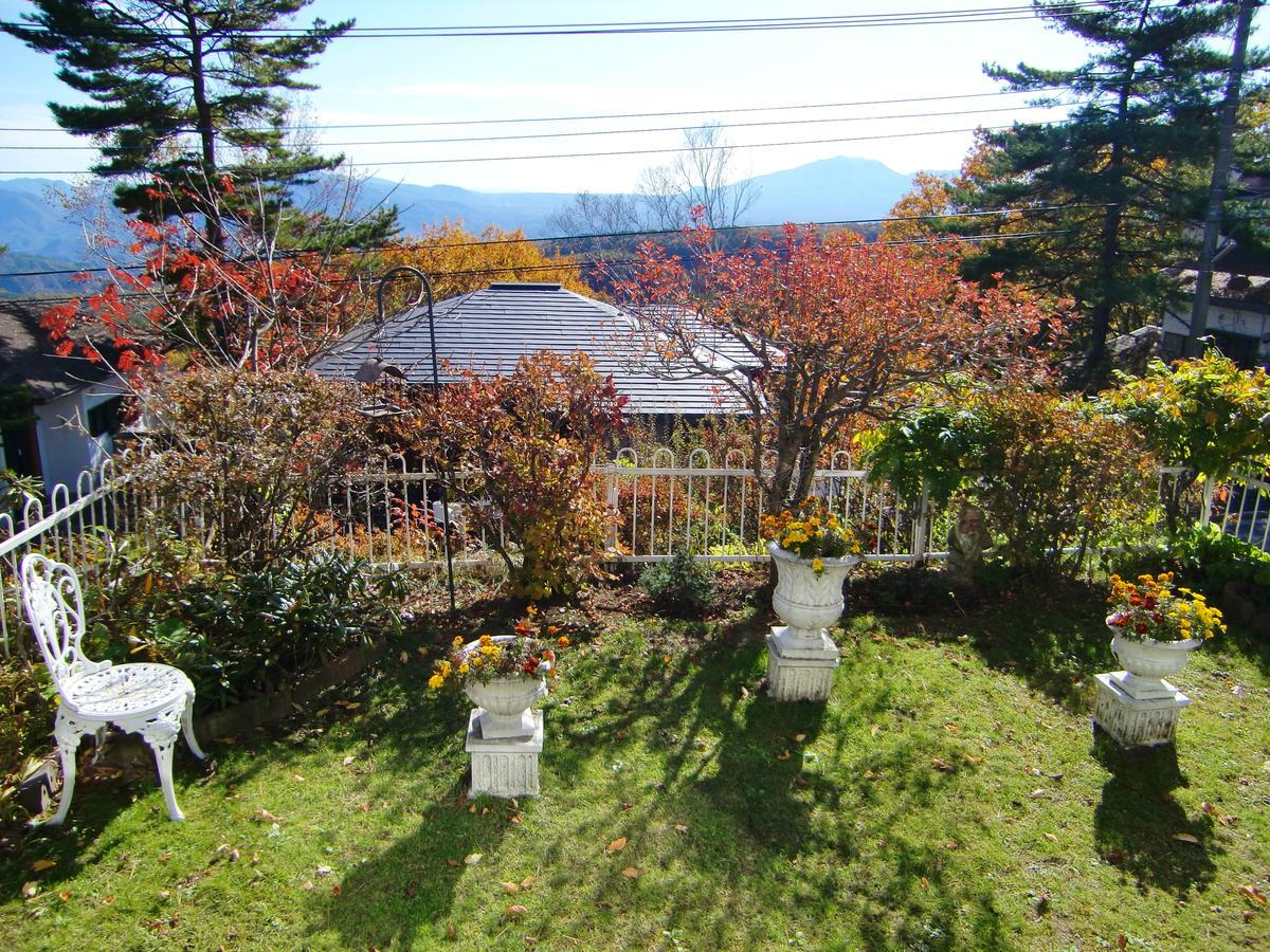 Pension Bergland Kusatsu  Exteriör bild